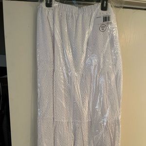 White eyelet Nanette Lepore skirt